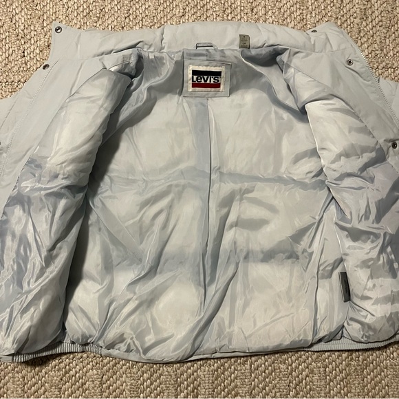 Levi's Womens Cropped Puffer Jacket - Air Blue - size small - Picture 11 of 13